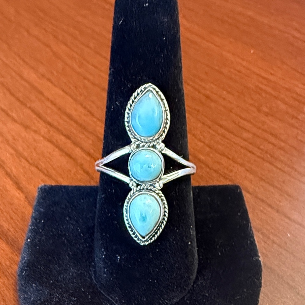 New 925 Sterling Silver and Larimar Blue Stone Ring Size 9
